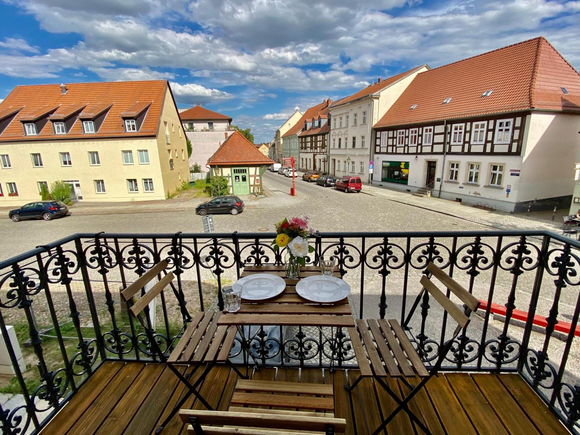 Apartments Am Markt Ангермюнде Екстериор снимка