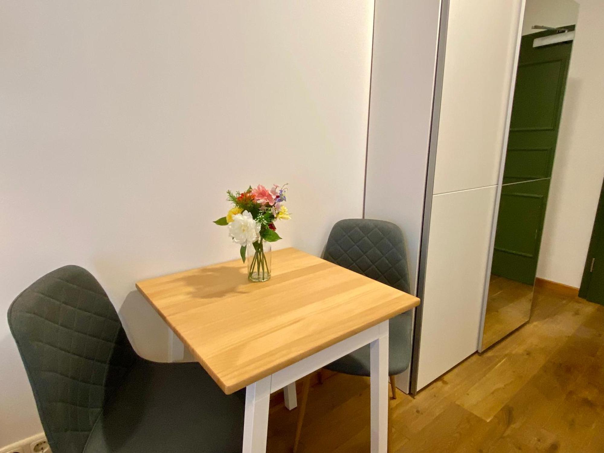 Apartments Am Markt Ангермюнде Стая снимка